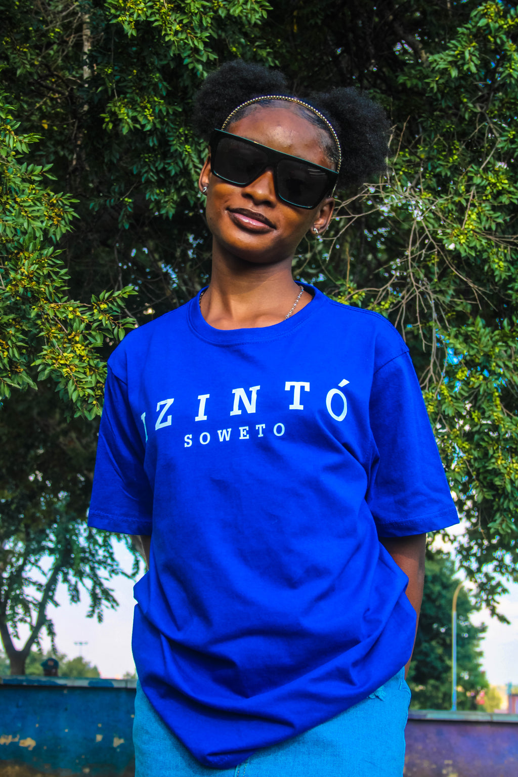 IZINTO CLOTHING - Blue minimal tee