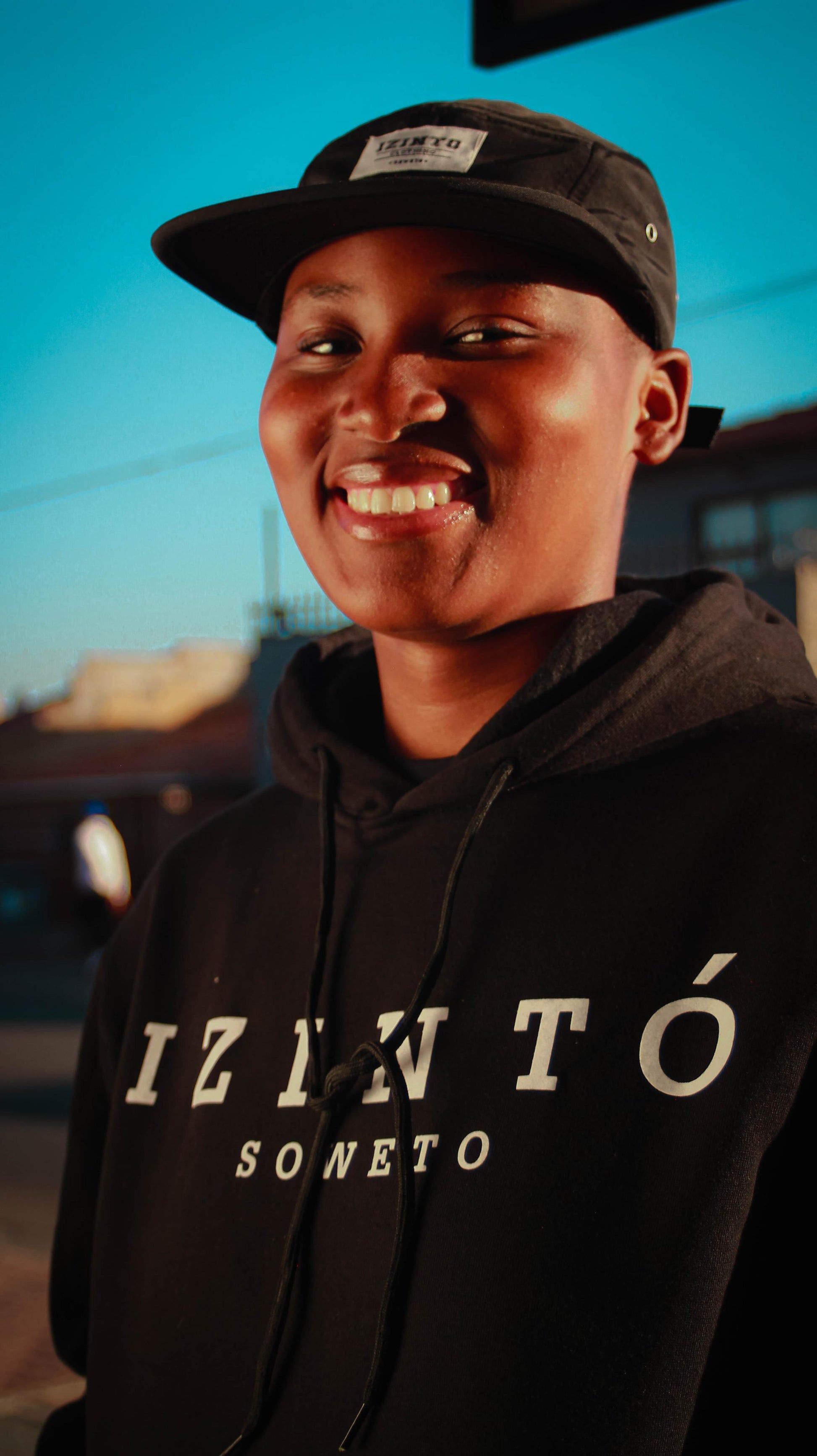 IZINTO CLOTHING - BLACK IZINTO HOODIE
